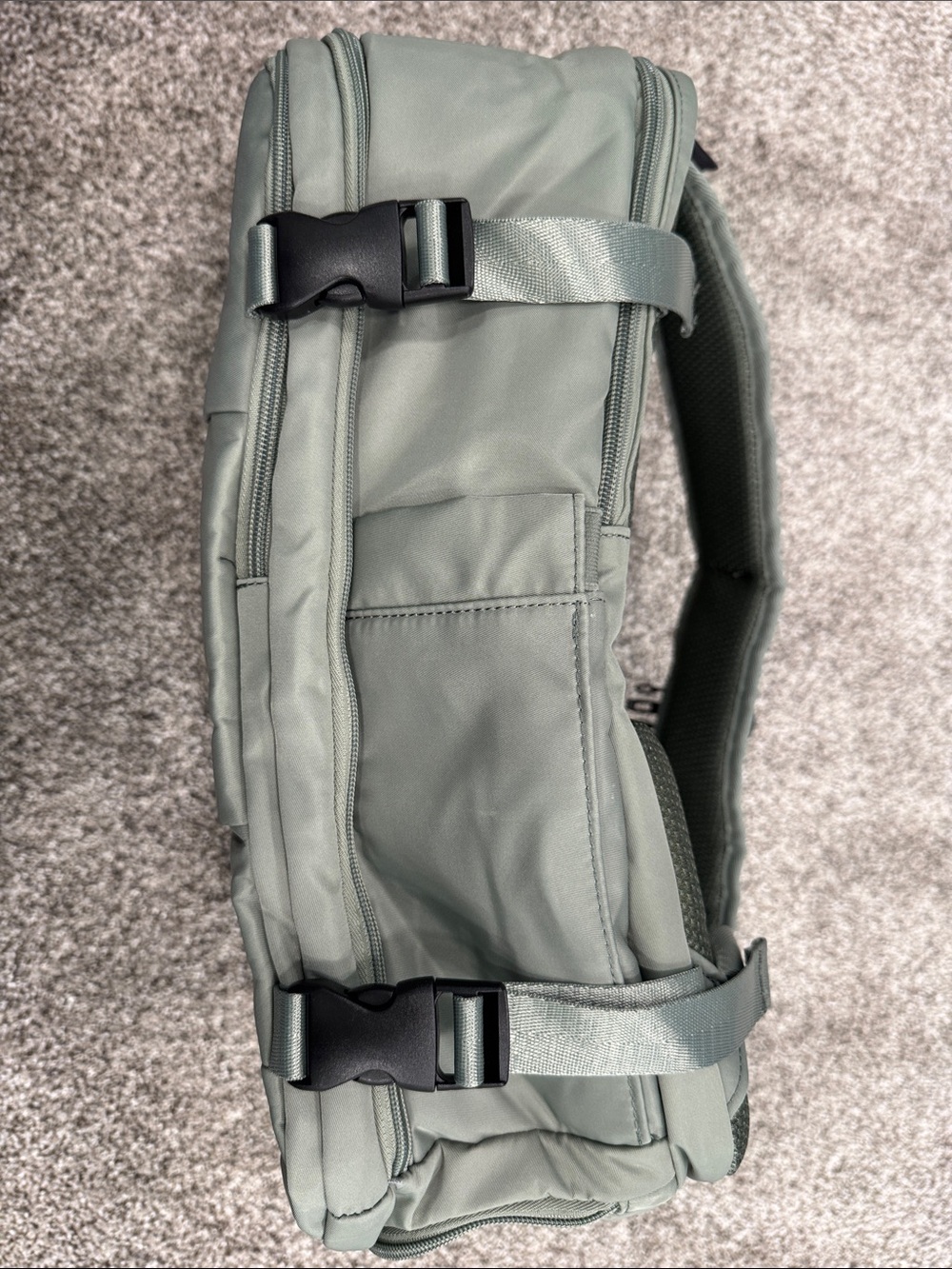 Amazon Green Travel Backpack - Picture 8 of 14